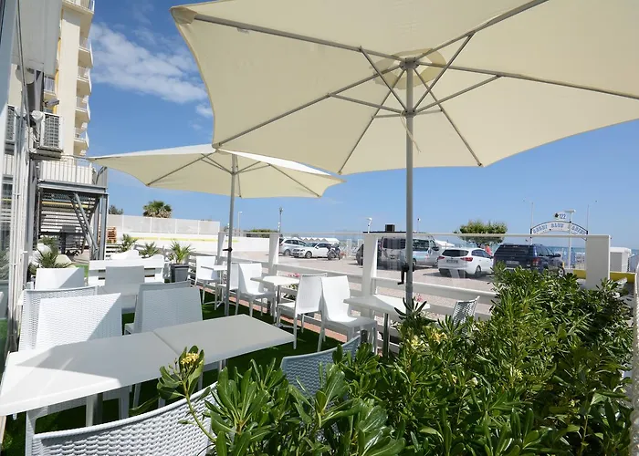 فندق Kent ريتشيوني